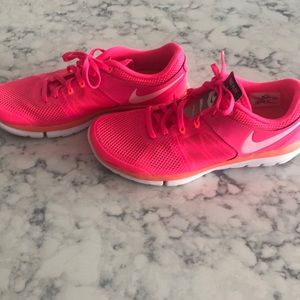 Pink Nike Flex, Never Worn